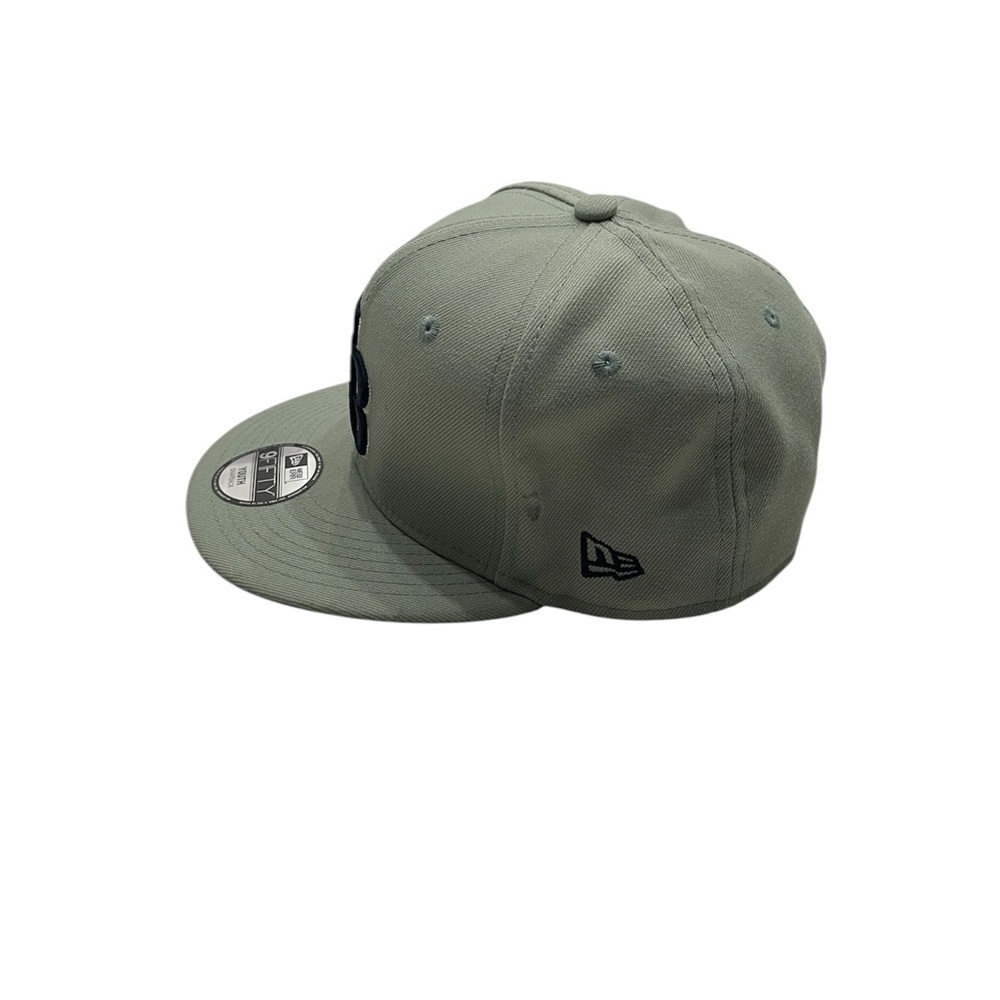 New Era Green Cap - Picture 4 of 8